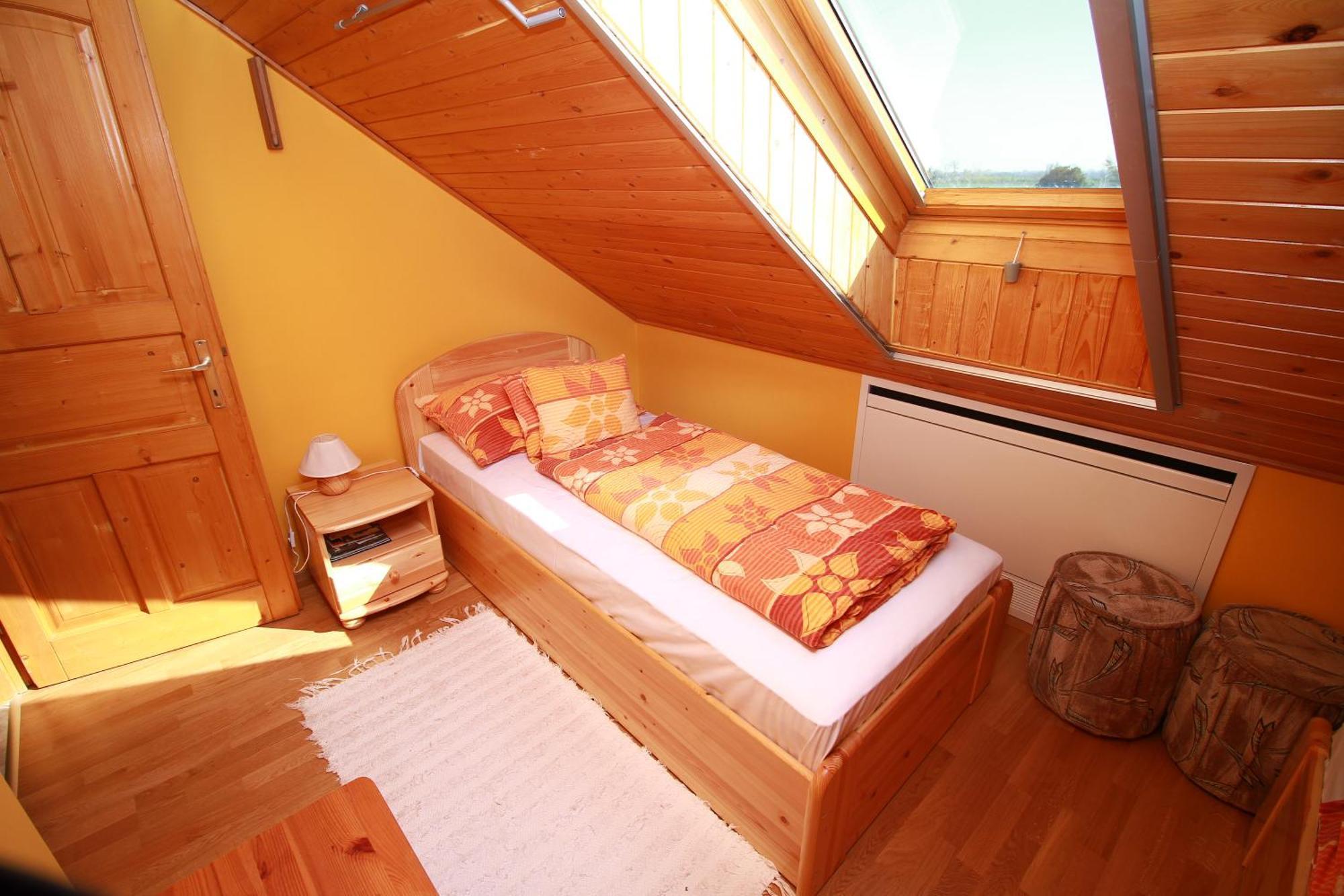 Bo-Ni Vendégház Fertőd Zimmer foto